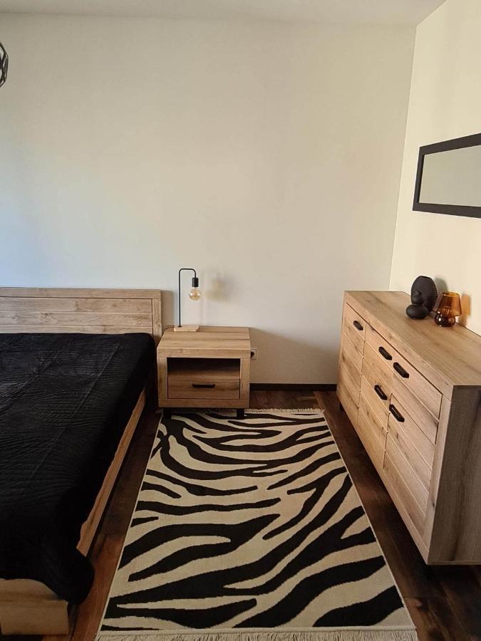 Copper Apartment Free Parking ヴロツワフ エクステリア 写真