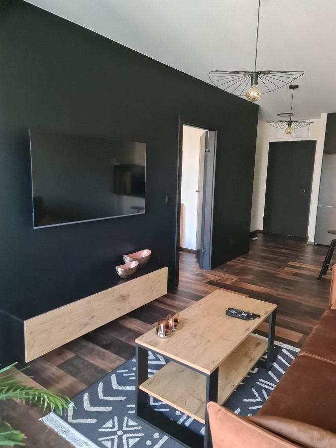 Copper Apartment Free Parking ヴロツワフ エクステリア 写真